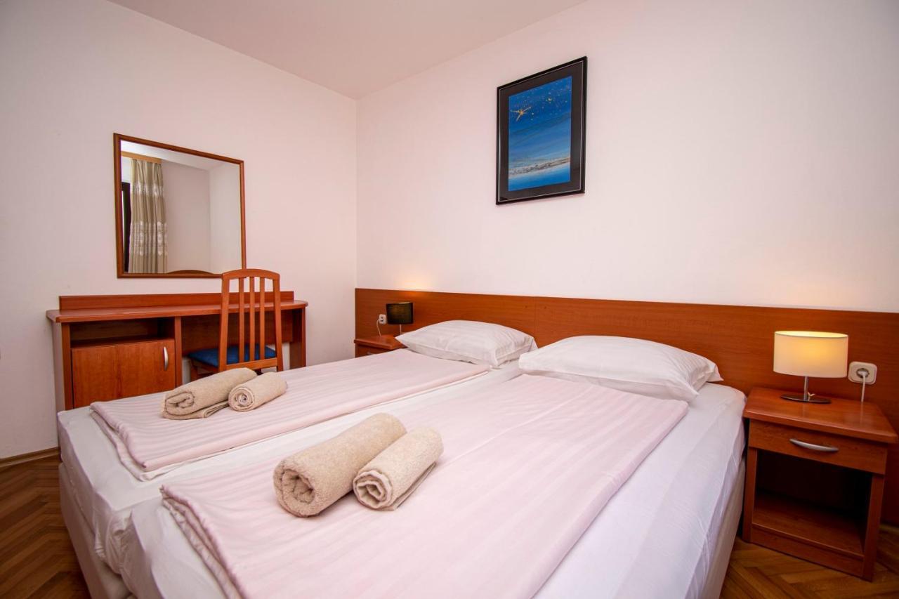 Holiday Apartment 50M From The Beach 프예스차나 우발라 외부 사진
