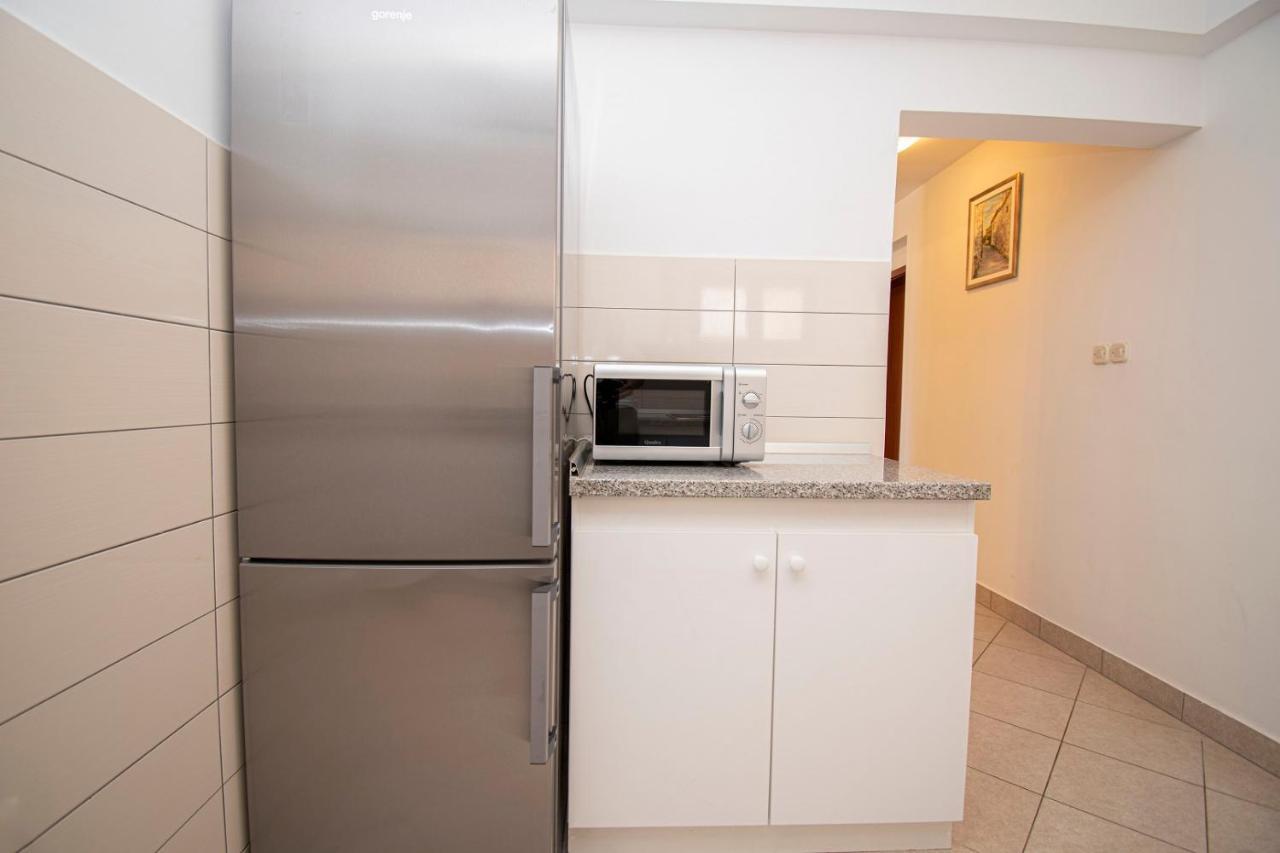Holiday Apartment 50M From The Beach 프예스차나 우발라 외부 사진
