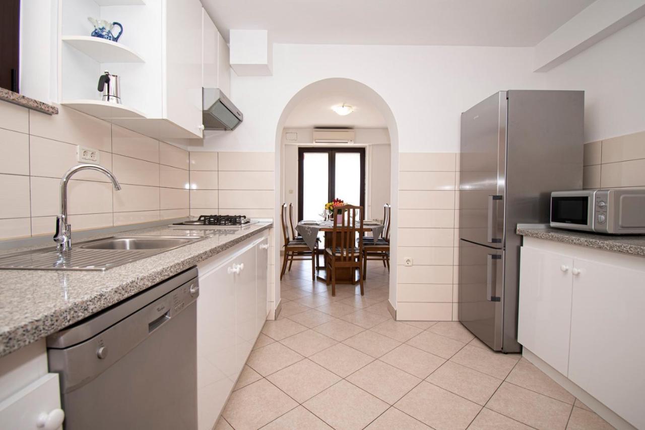 Holiday Apartment 50M From The Beach 프예스차나 우발라 외부 사진